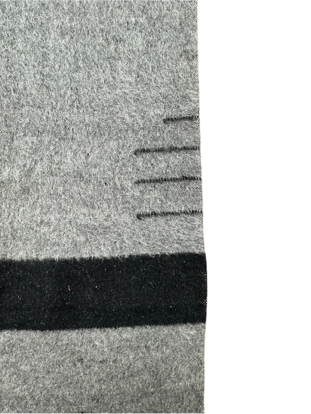 Vintage hudson’s Bay style four point gray/black reversible wool blanket 62 x 83